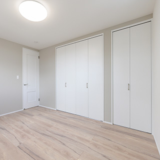 2F 北側洋間 7帖(1)