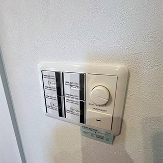 1F リビング調光ダウンライト照明